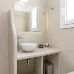 Apartment Sail *
