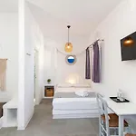 Apartment Sail *