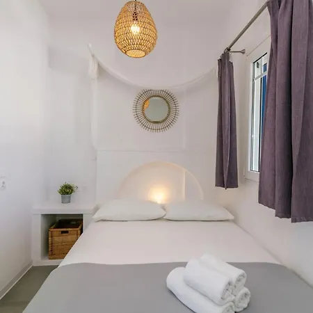 Sail * Agios Romanos