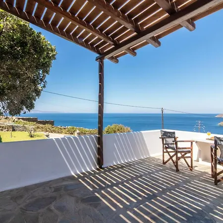 Sail * Agios Romanos